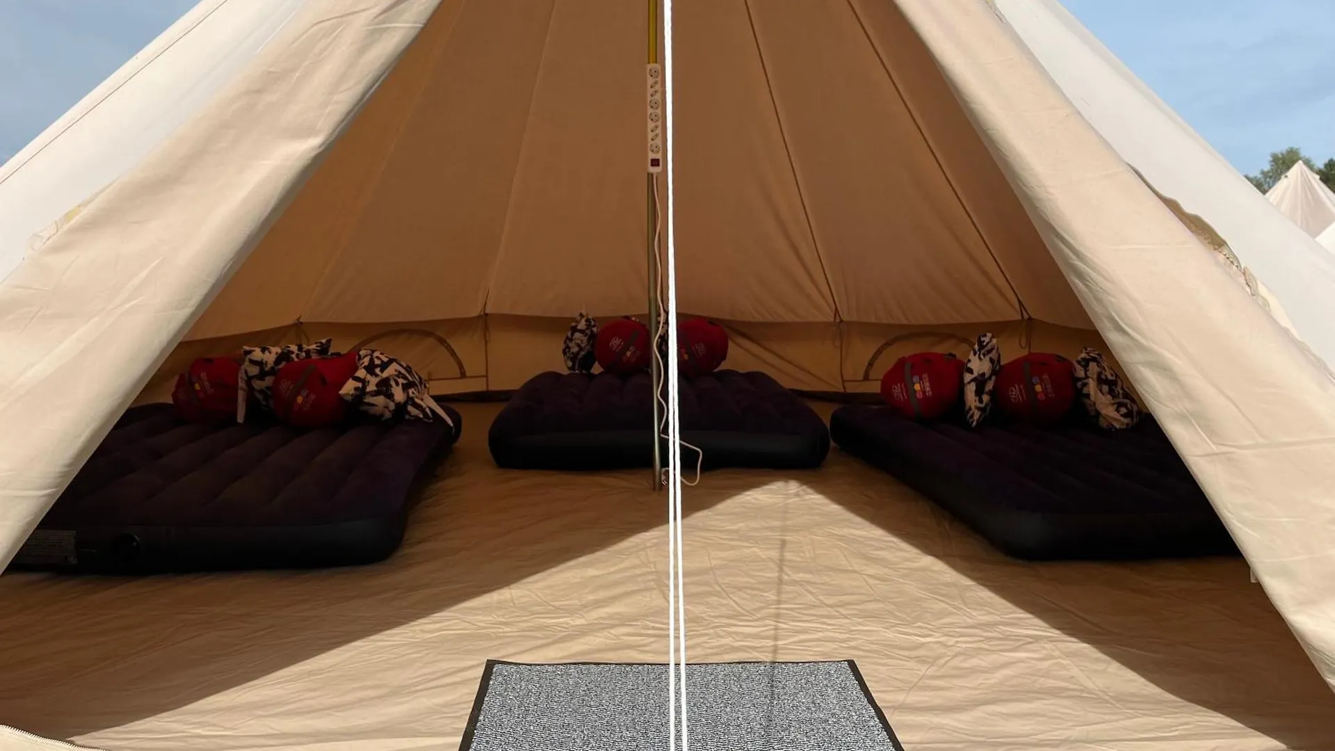 فندق Festanation Oktoberfest Camp #1 ميونيخ ألمانيا