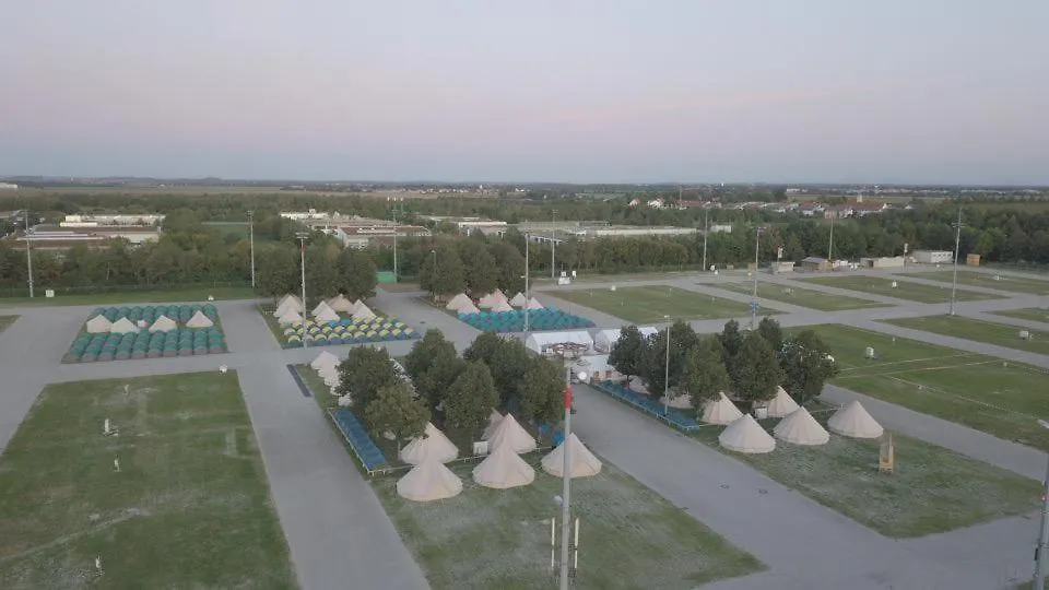 Festanation Oktoberfest Camp #1 Hotel Munich Campsite